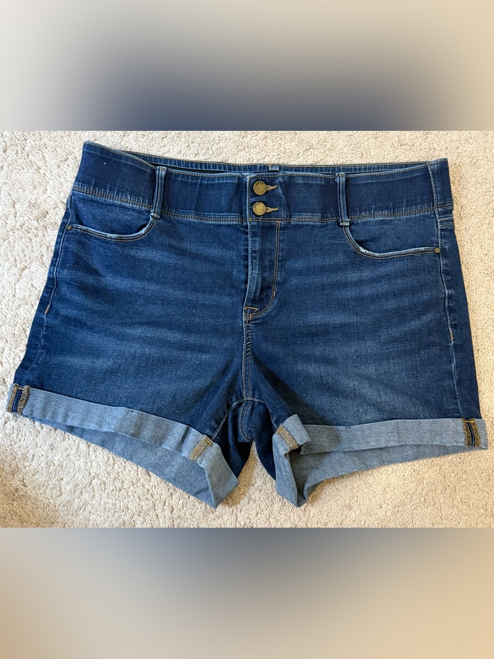 Apt. 9 Tummy Control Dark Washed Cuffed Denim Shorts